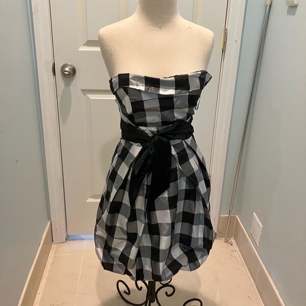 Plaid Black and White Bow strapless satin dress
